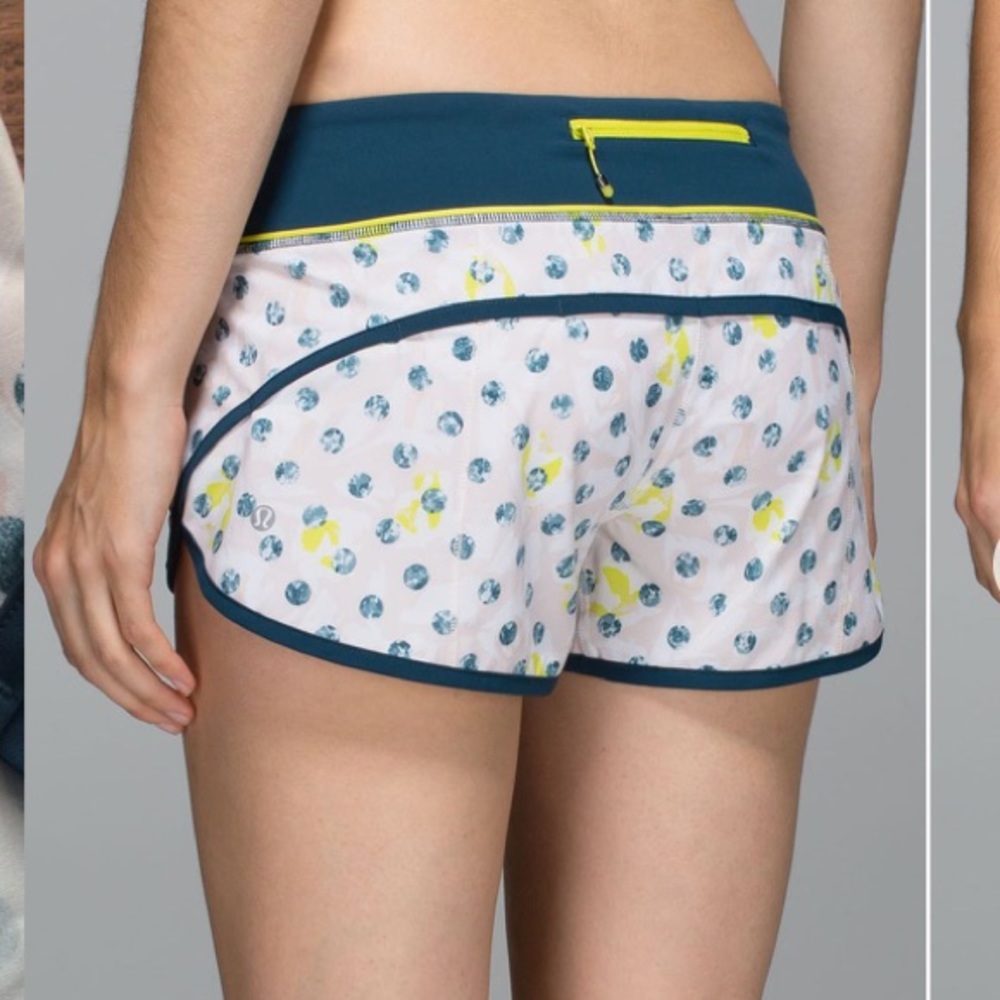 Lululemon 4 way speed short size 6 painted lady